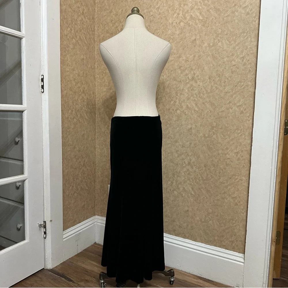 VTG Y2K 90s Black Velvet Velour Midi Maxi Skirt - Picture 2 of 6